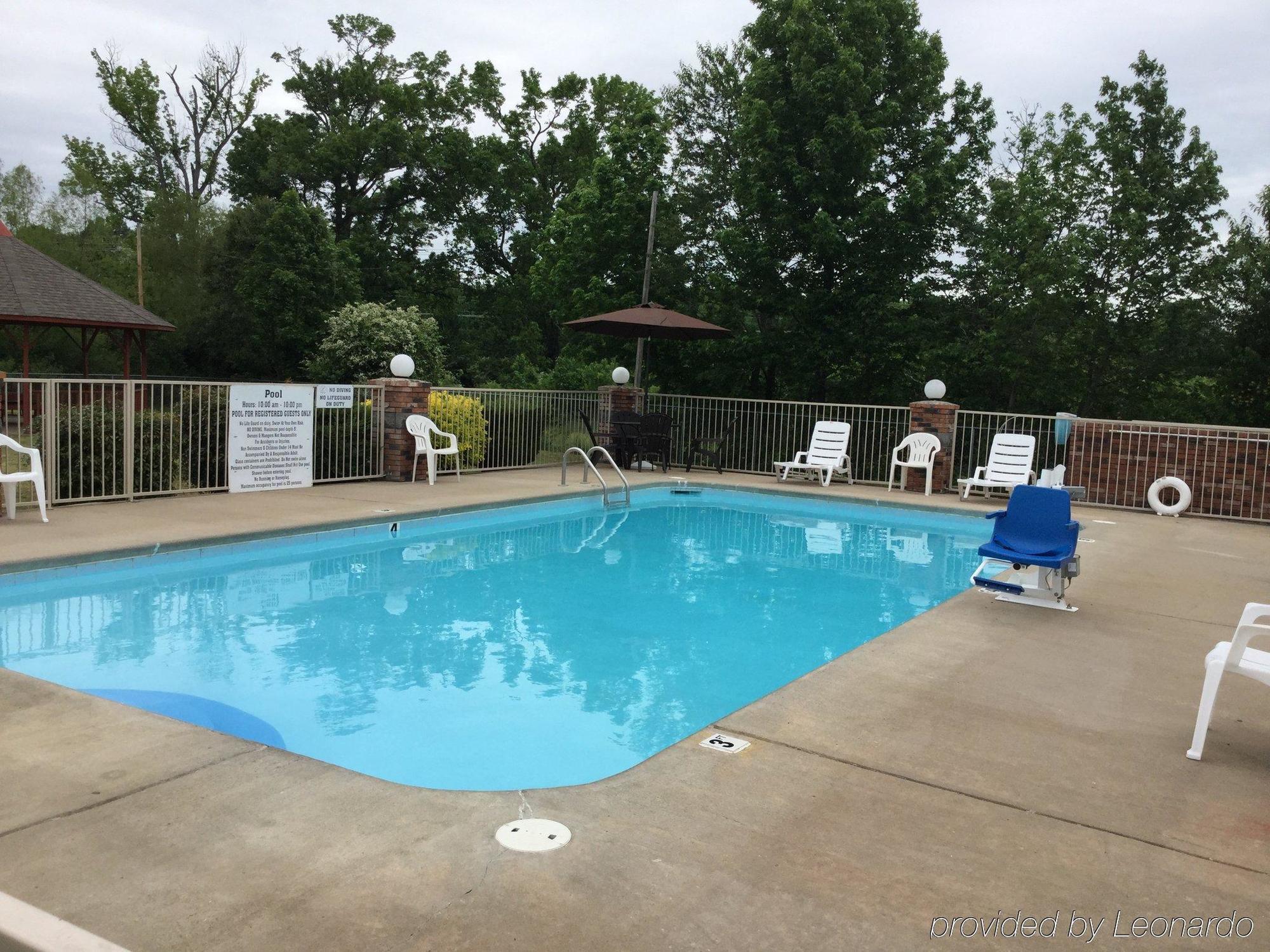 Americas Best Value Inn Cabot Exterior photo